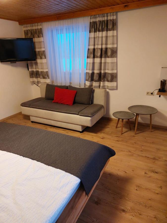 Apartment Alpenwelt Нойщифт им Щубайтал Екстериор снимка